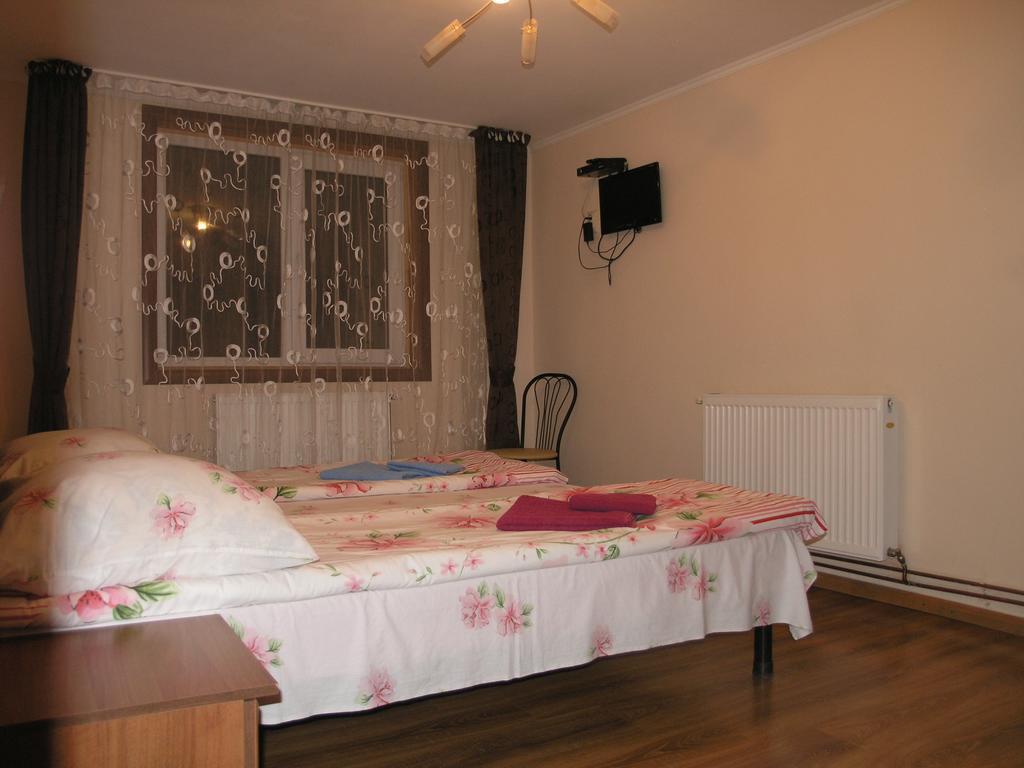 Arnika Tatariv Hotel Kültér fotó